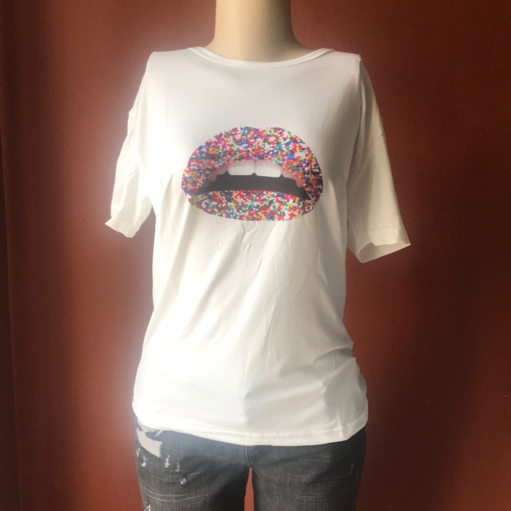 T- shirt
